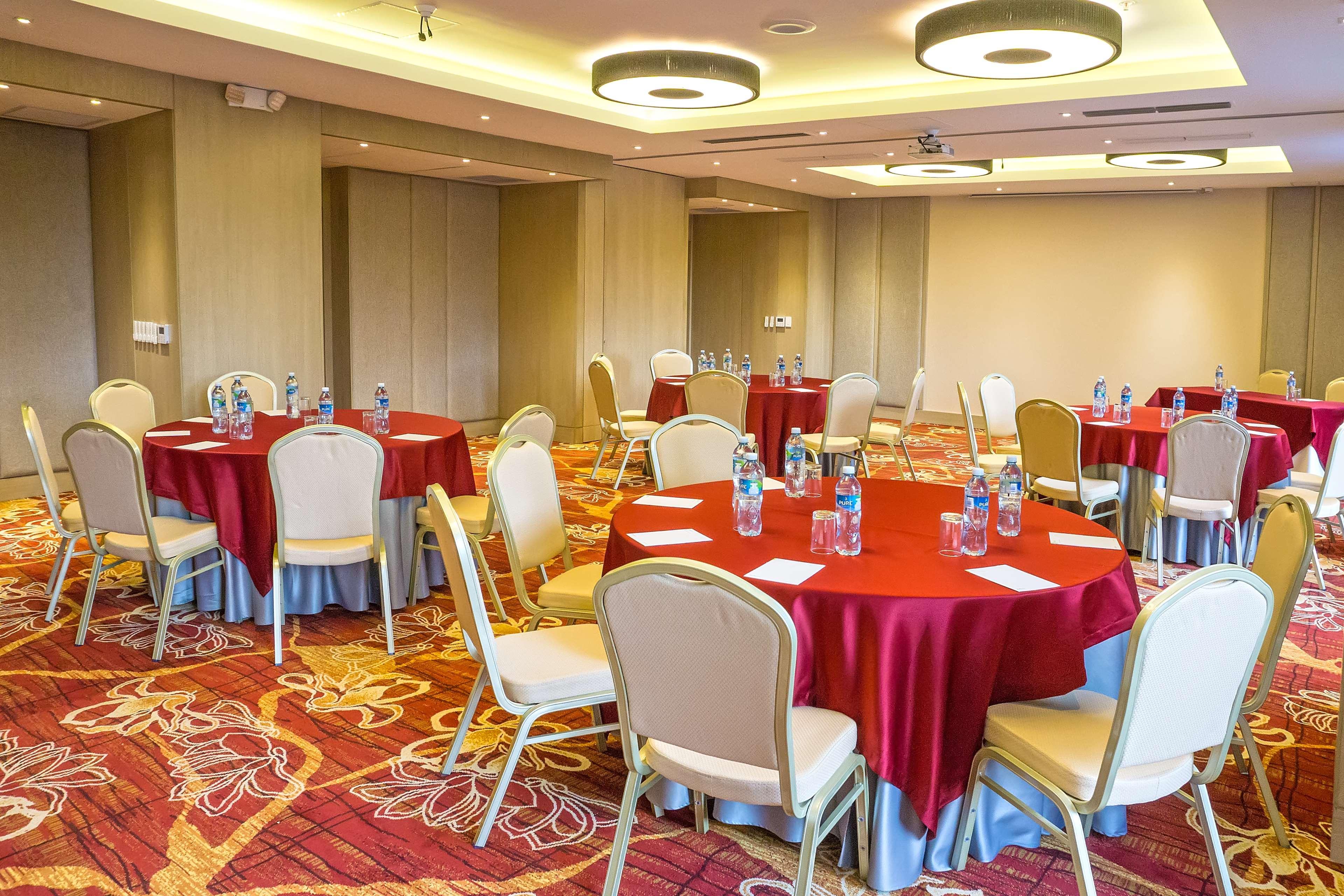 Radisson Hotel Guayaquil Exterior photo Meeting room
